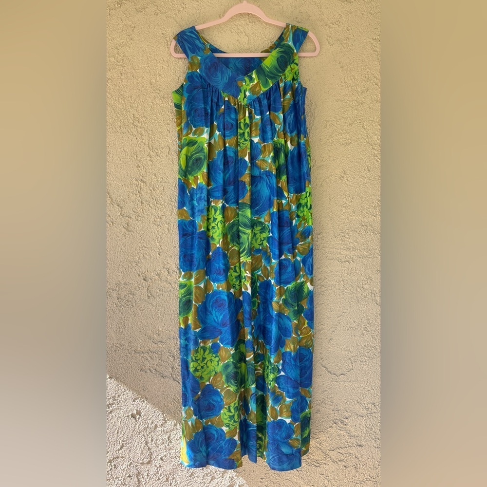 Vintage Basila 60s Vibrant Floral Blue and Green Sleeveless Caftan Hostess Dress - Picture 2 of 13